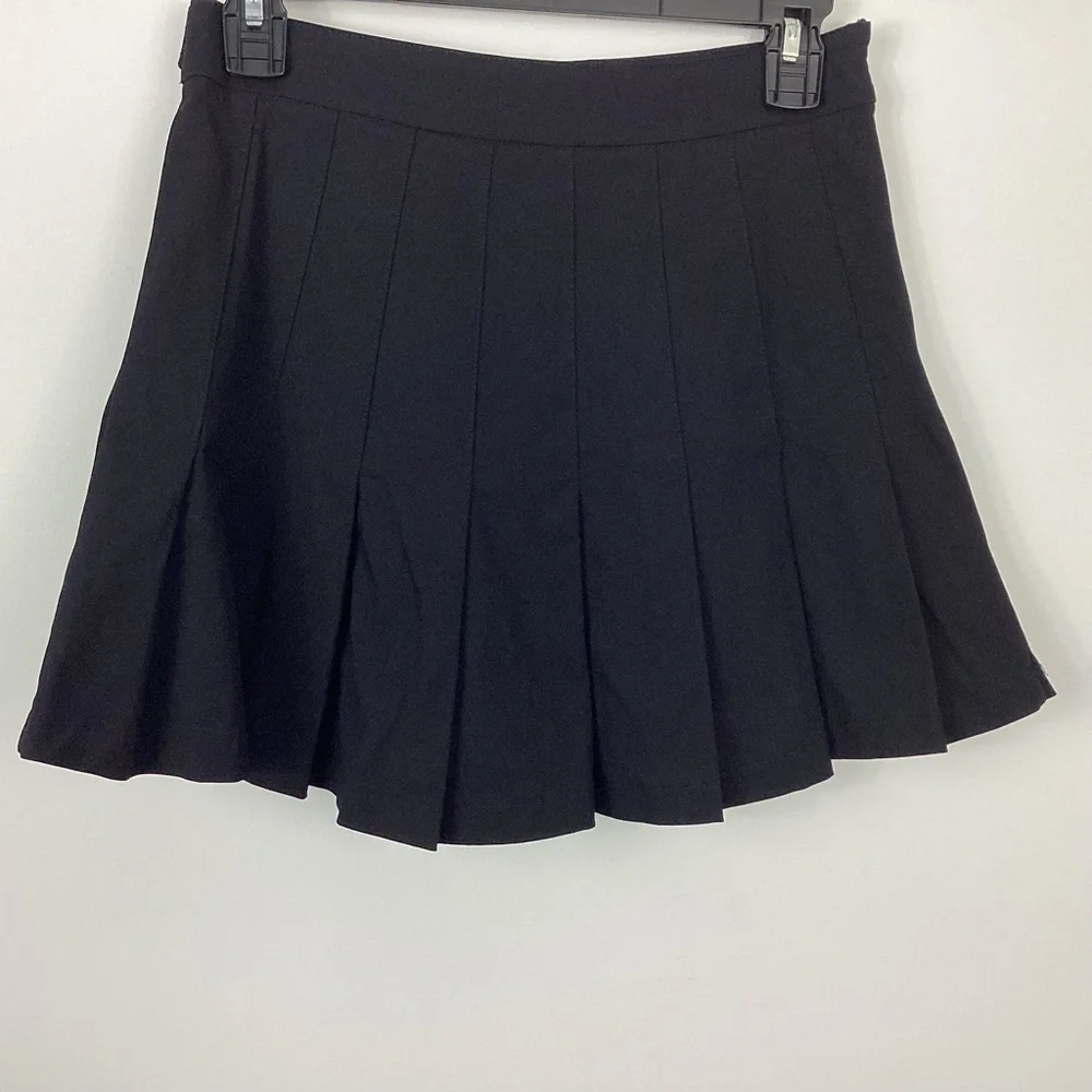 Poster Grl Black Burn Book Pleated Buckle Skirt Size Small